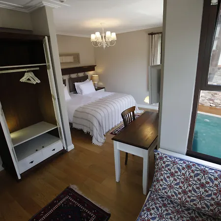 فندق أكانتوس إفيسوس 3*